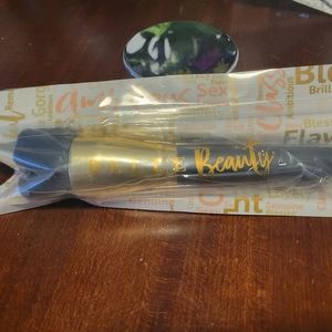 Belle beauty powder brush